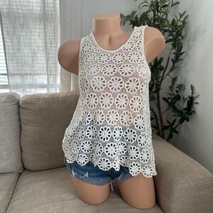 Urban outfitters pins and needles cream daisy crochet floral tank top